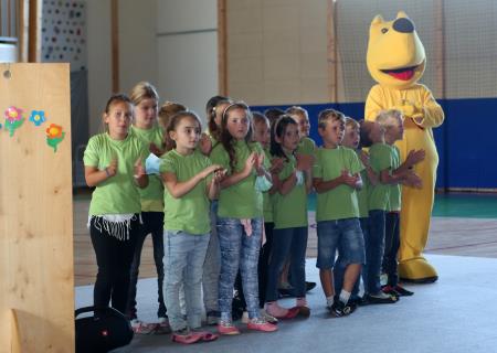SPREJEM PRVOŠOLČKOV RAKEK 04 FOTO LJUBO VUKELIČ